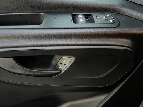 Used 2021 Mercedes-Benz Sprinter 2500 image 20