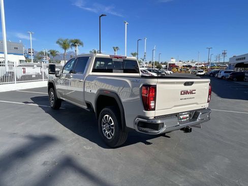 New 2026 GMC Sierra 2500 SLE w/ SLE Value Package; image 7