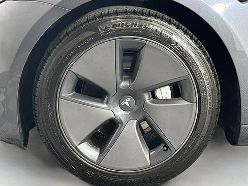 Used 2023 Tesla Model 3 Standard Range RWD image 11