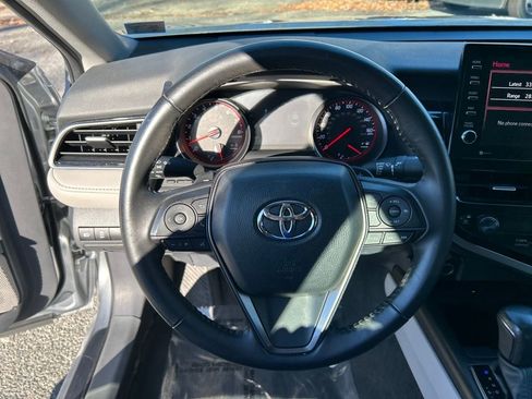 Used 2024 Toyota Camry XSE FWD image 18