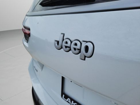 Certified 2026 Jeep Grand Cherokee L Limited AWD/4WD image 30