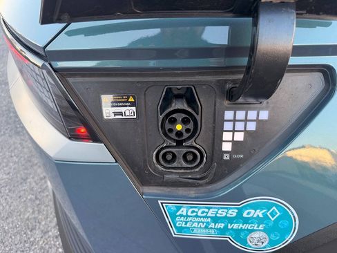 Used 2024 Hyundai Ioniq 5 SE RWD image 30