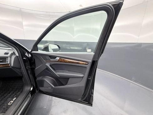Used 2018 Audi Q5 2.0T Premium Plus AWD/4WD image 9