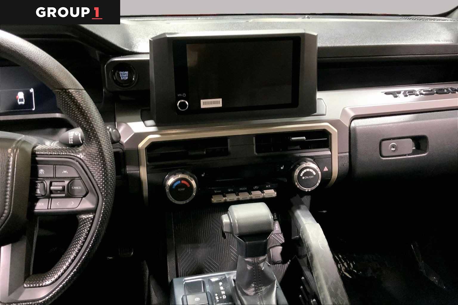 Certified 2025 Toyota Tacoma SR5 AWD/4WD image 7