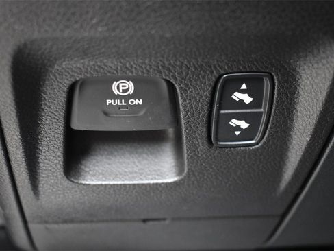 Used 2022 RAM 1500 Laramie image 28