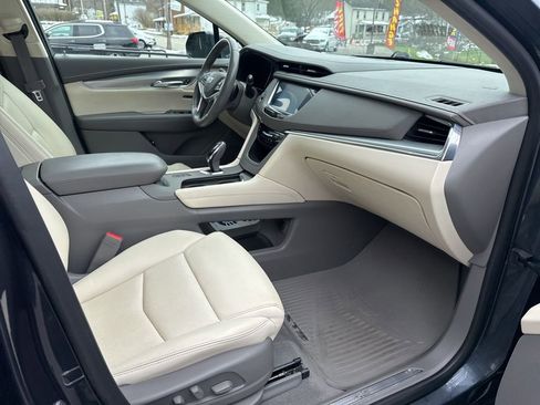 Used 2019 Cadillac XT5 Premium Luxury image 30