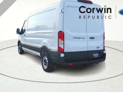 New 2026 Ford Transit 250 148 Medium Roof w/ Load Area Protection Package RWD image 6