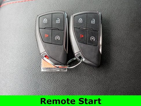 Used 2023 GMC Canyon AT4X image 27