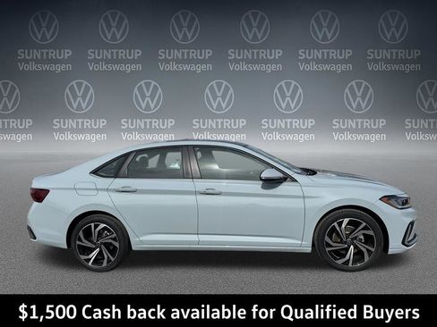 New 2026 Volkswagen Jetta SEL FWD image 6