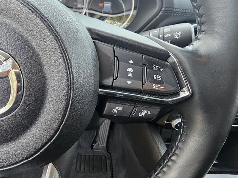 Used 2020 MAZDA CX-5 Touring image 17