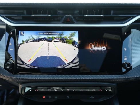 New 2026 Jeep Cherokee Limited AWD/4WD image 15