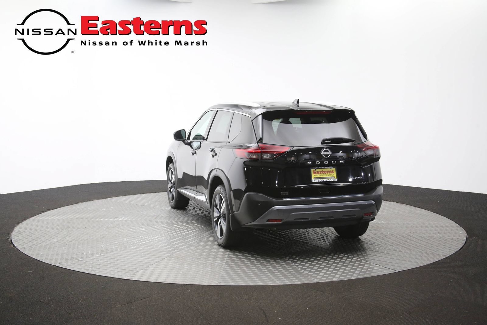 Used 2023 Nissan Rogue SL AWD/4WD image 68