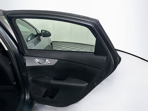 Used 2024 Kia Forte LXS image 27