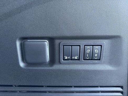 New 2026 GMC Yukon XL Denali image 36