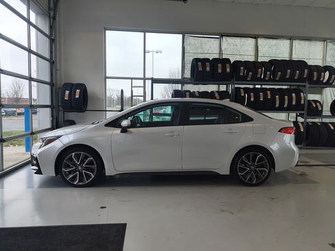 Used 2022 Toyota Corolla SE image 25