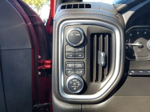 Used 2021 GMC Sierra 2500 AT4 w/ AT4 Premium Plus Package image 31