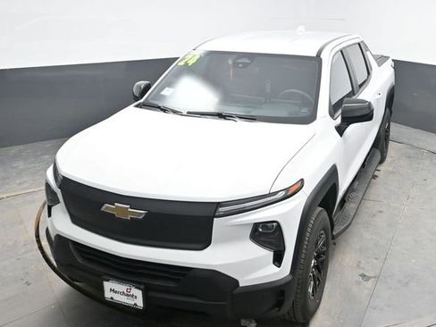 Used 2024 Chevrolet Silverado EV W/T image 27