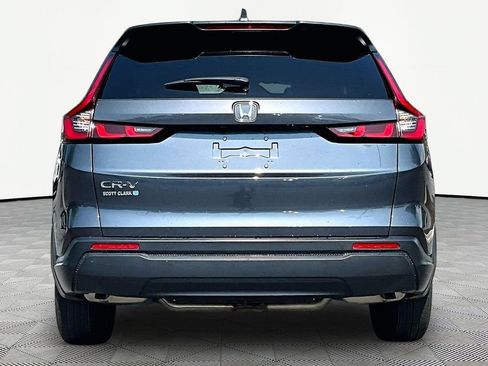 Used 2025 Honda CR-V LX image 7