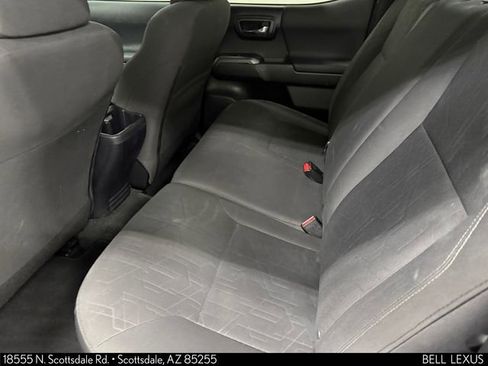 Used 2017 Toyota Tacoma TRD Off-Road w/ Tow Package (A/T) AWD/4WD image 24