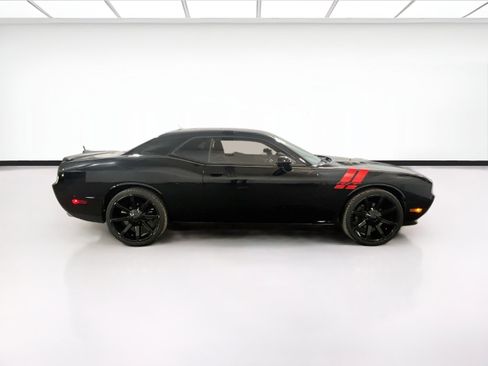 Used 2013 Dodge Challenger R/T RWD image 21