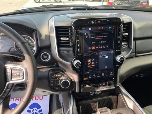 Used 2025 RAM 1500 Big Horn AWD/4WD image 9