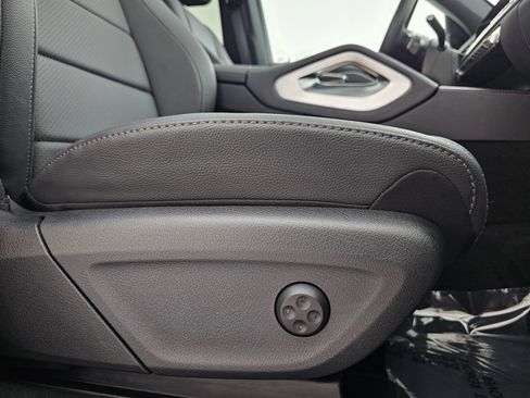 Certified 2025 Mercedes-Benz GLE 450 GLE 450 image 18