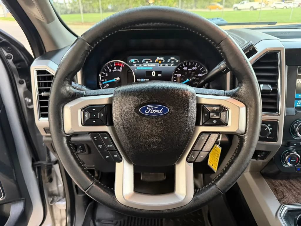 Used 2018 Ford F250 Lariat w/ Chrome Package AWD/4WD image 21
