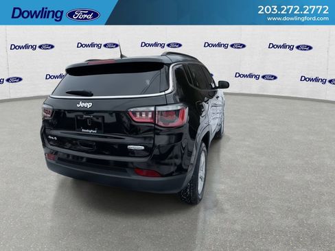 Used 2019 Jeep Compass Latitude w/ Popular Equipment Group image 2