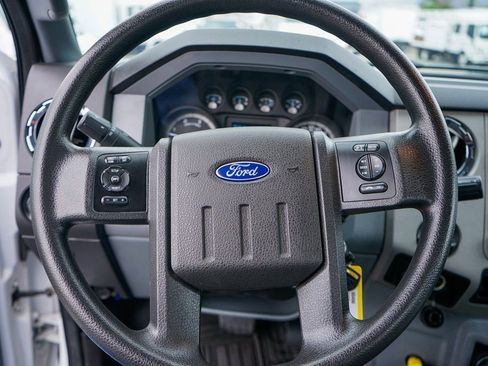 Used 2019 Ford F750 2WD Regular Cab Super Duty image 37