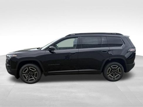 New 2026 Jeep Cherokee Limited AWD/4WD image 13