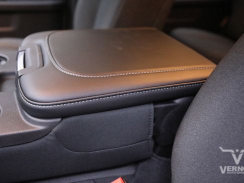 New 2026 RAM 3500 Tradesman image 15