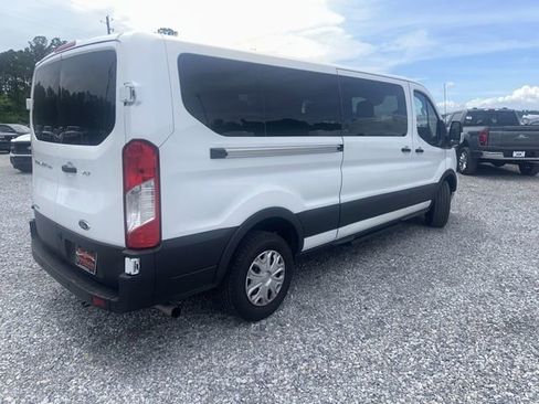 Used 2023 Ford Transit 350 XLT RWD image 4