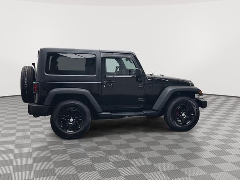 Used 2015 Jeep Wrangler Sport w/ Quick Order Package 23S AWD/4WD image 31