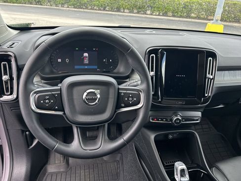 Used 2026 Volvo XC40 B5 Ultra w/ Climate Package AWD/4WD image 21
