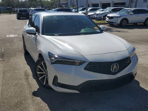 Used 2023 Acura Integra image 1