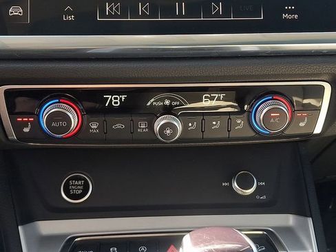 Used 2024 Audi Q3 2.0T Premium image 16