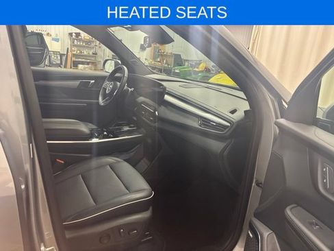 Used 2026 Buick Enclave Preferred FWD image 13