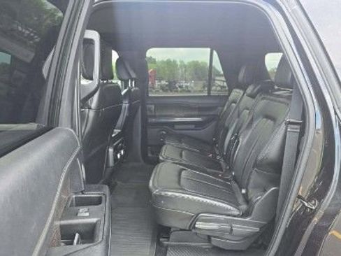Used 2021 Ford Expedition Max Limited image 7