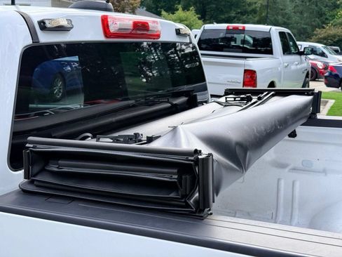 Used 2021 Chevrolet Colorado LT w/ Fleet Safety Package RWD image 13