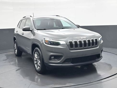 Used 2020 Jeep Cherokee Latitude Plus w/ Comfort/Convenience Group image 1