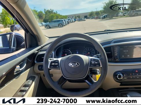 Used 2019 Kia Sorento FWD image 23