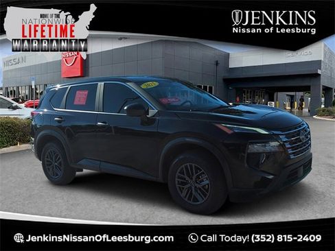 Certified 2025 Nissan Rogue S image 1