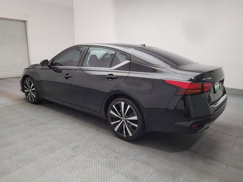 Used 2022 Nissan Altima 2.5 SR FWD image 3