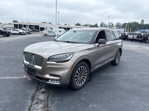 Used 2021 Lincoln Aviator Reserve w/ Equipment Group 201A RWD image 12
