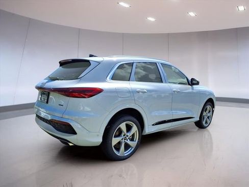 New 2025 Audi Q5 Premium Plus image 2
