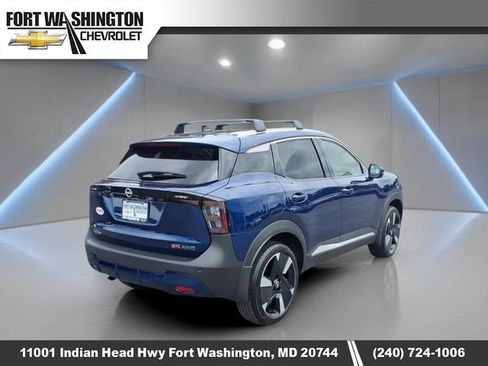 Used 2026 Nissan Kicks SR w/ Cold Weather Package AWD/4WD image 2