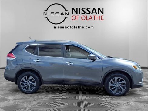 Used 2016 Nissan Rogue SL w/ SL Premium Package AWD/4WD image 29