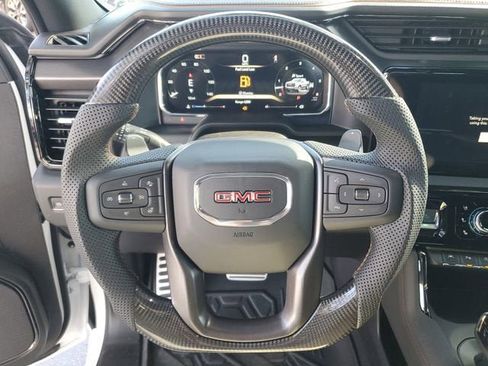 New 2026 GMC Sierra 1500 AT4 w/ Technology Package AWD/4WD image 23