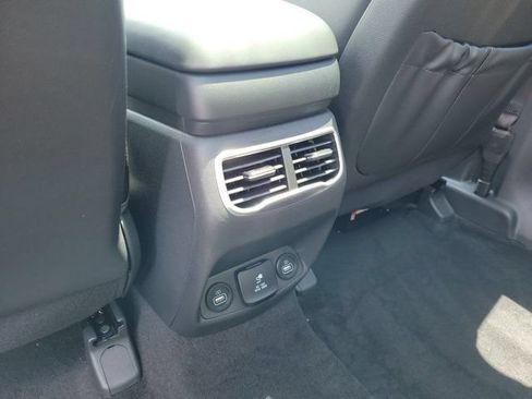 Certified 2023 Hyundai Santa Fe Limited FWD image 13