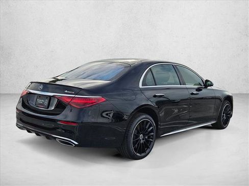 New 2026 Mercedes-Benz S 580 4MATIC Sedan image 2